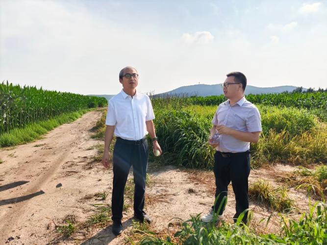 东北地理所工会慰问长春净月潭遥感站一线工作人员
